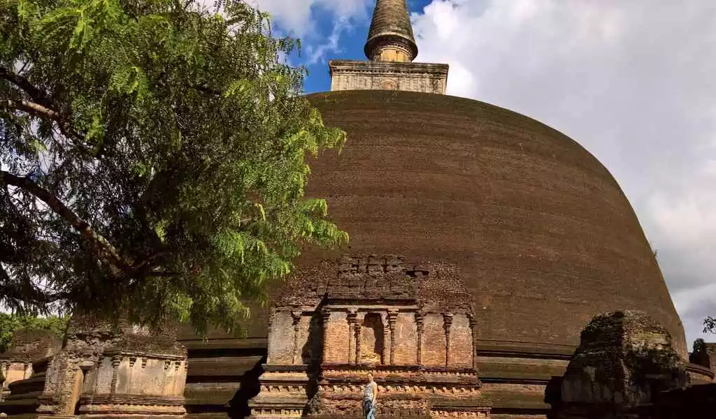 Polonnaruwa Stupa